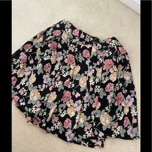 Women Skirt